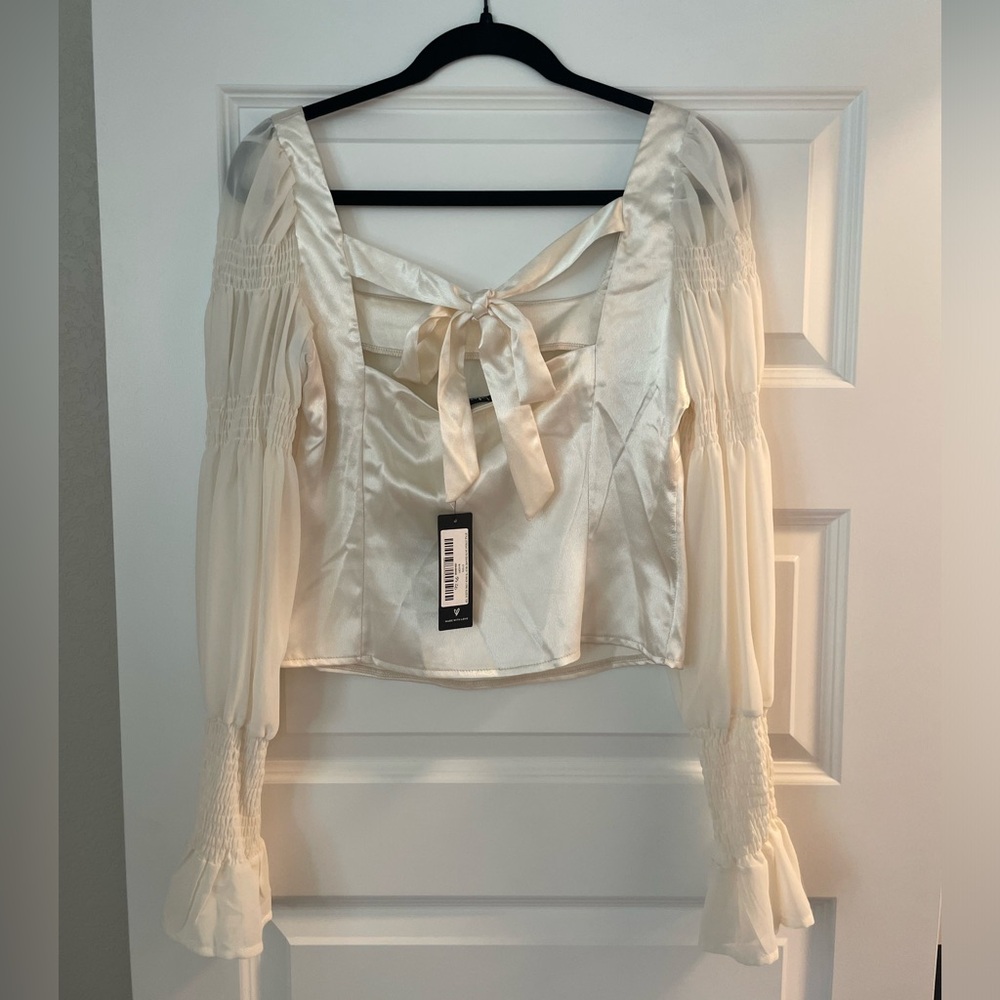 New with tags white satin top